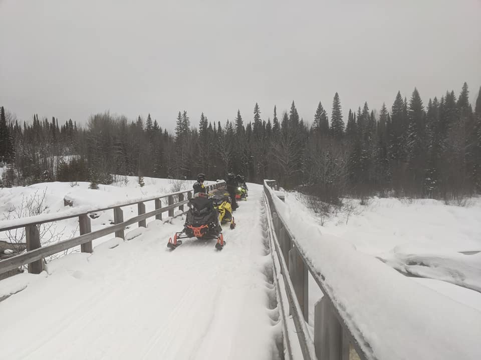 Custom Snowmobile Tours